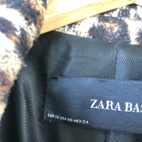 Leopard Coat - Picture 3 of 3